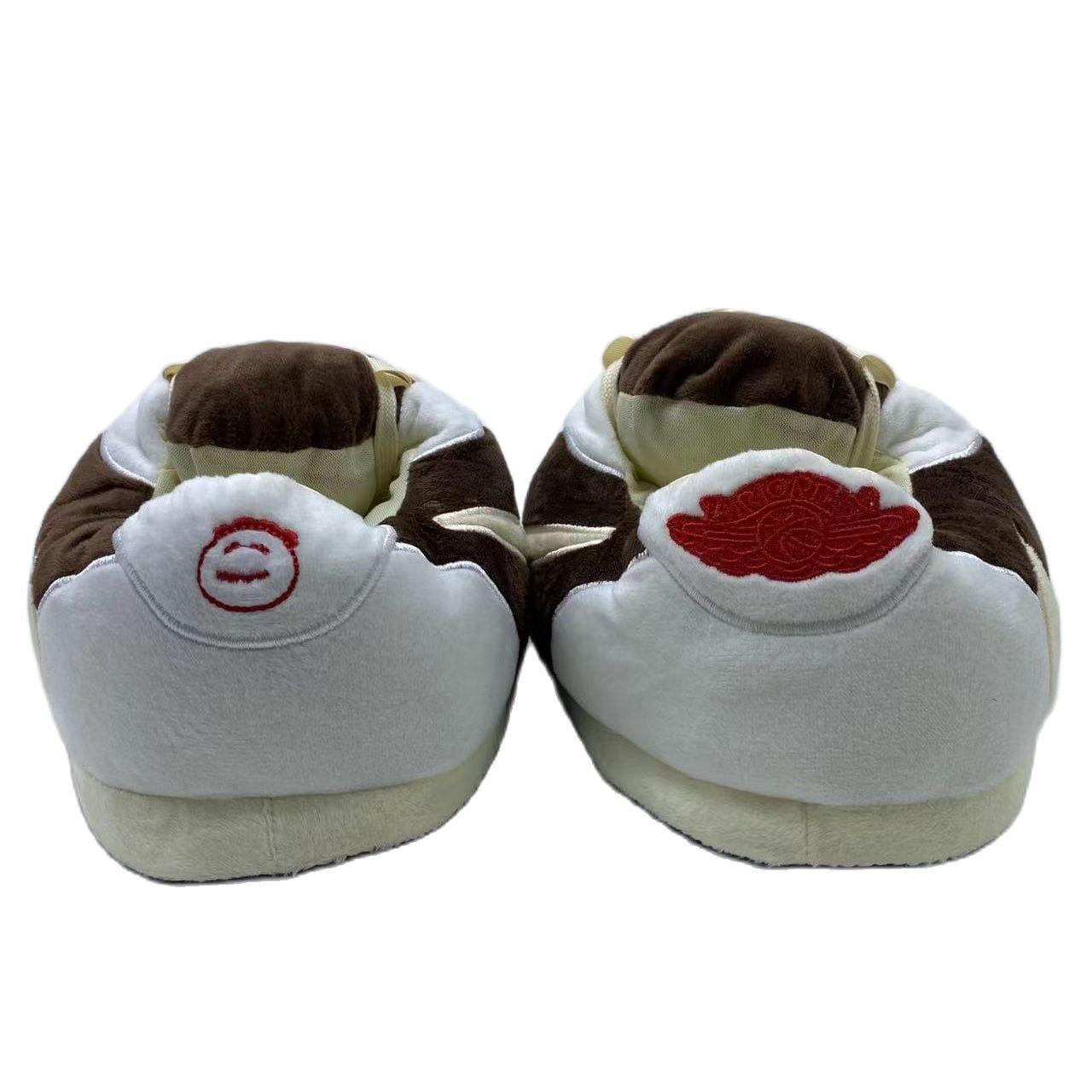 Slip Kickz  Slippers One Size Fits All ( UK 3 - 10.5 ) White and Brown Travis Scott Lows Novelty Slippers